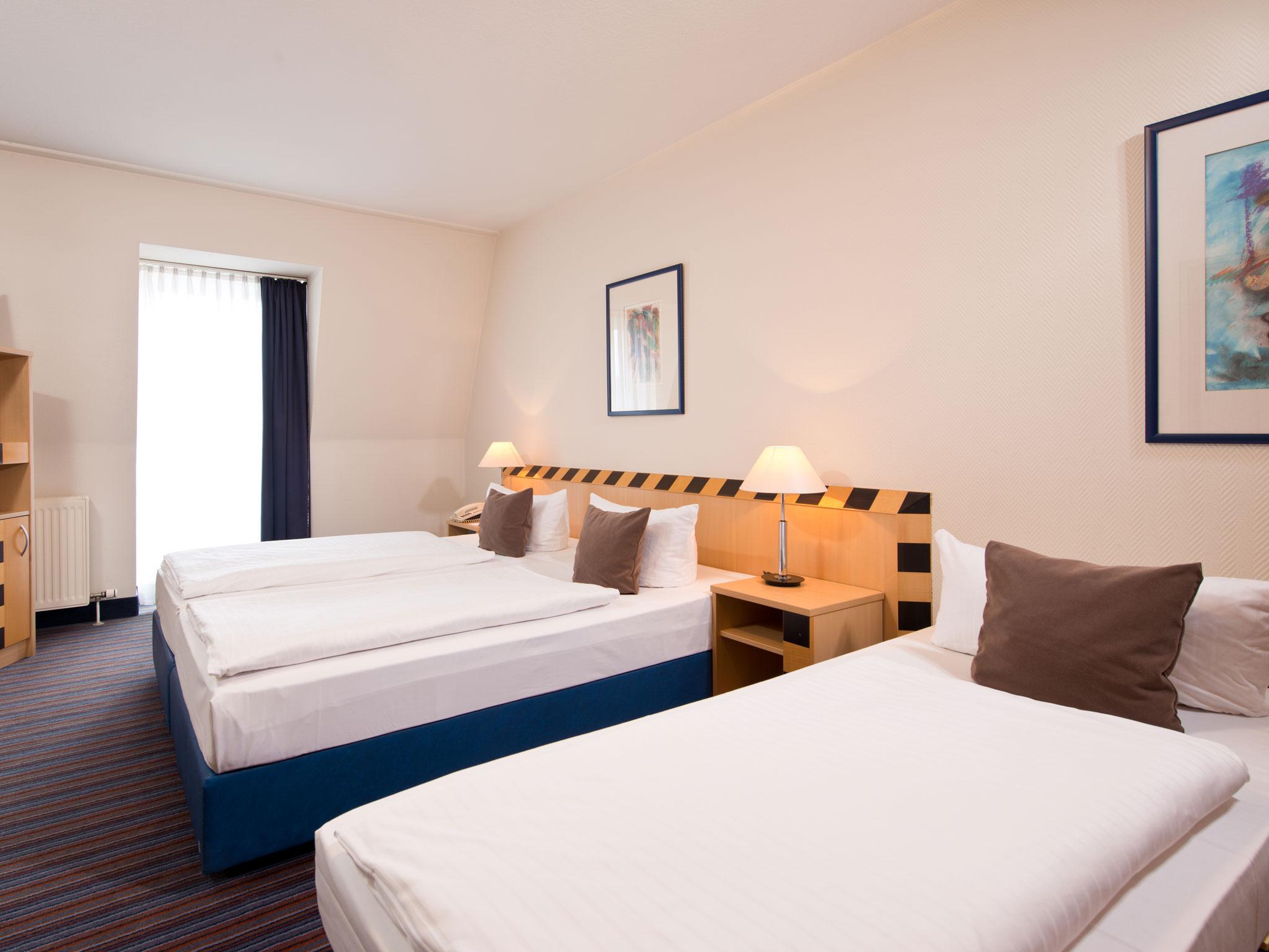 Achat Hotel Dresden Elbufer 외부 사진