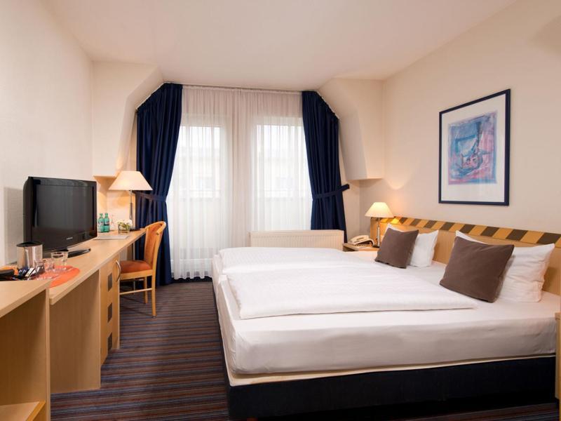 Achat Hotel Dresden Elbufer 객실 사진
